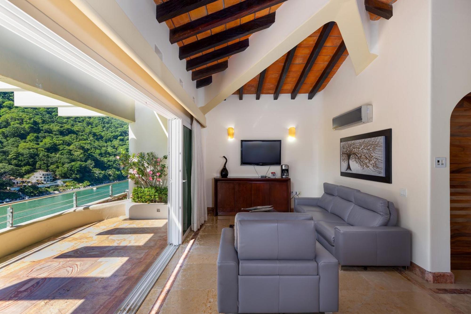 Villa Boca De Tomatlan Ocean Frontage Boutique Puerto Vallarta